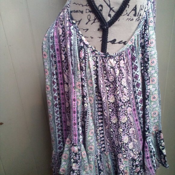 Altar'd State Blouse M Cut-Out Short Bell Sleeve Flowing Floral Colorful - Picture 2 of 15